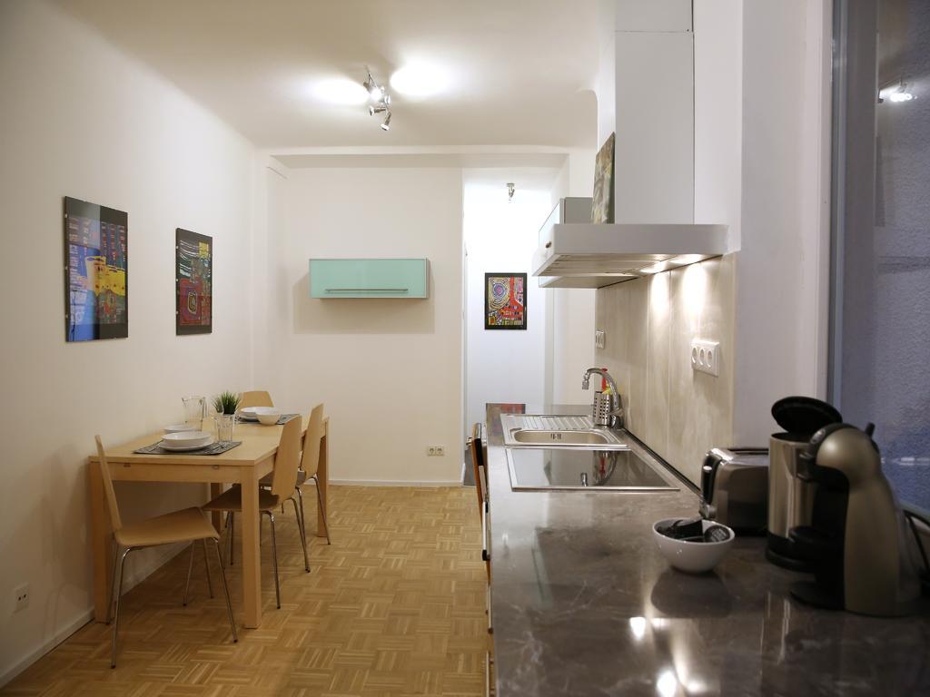 Flatprovider Comfort Perner Apartment Wina Bagian luar foto